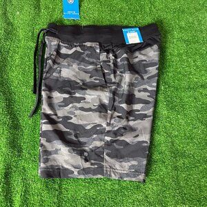 Perry Ellis Lightweight Elastic Waist Pockets Running Camo Shorts Size S NWT  St